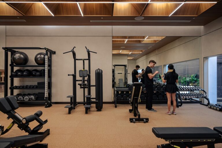 ชวนฟิตแอนด์เฟิร์มแบบครบองค์รวมที่ Fitness and Wellness Centre