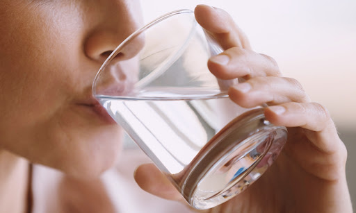 6 เทคนิคดื่มน้ำฉบับคนกินน้ำน้อย พร้อมวิธีคำนวณปริมาณที่ร่างกายต้องการจริง