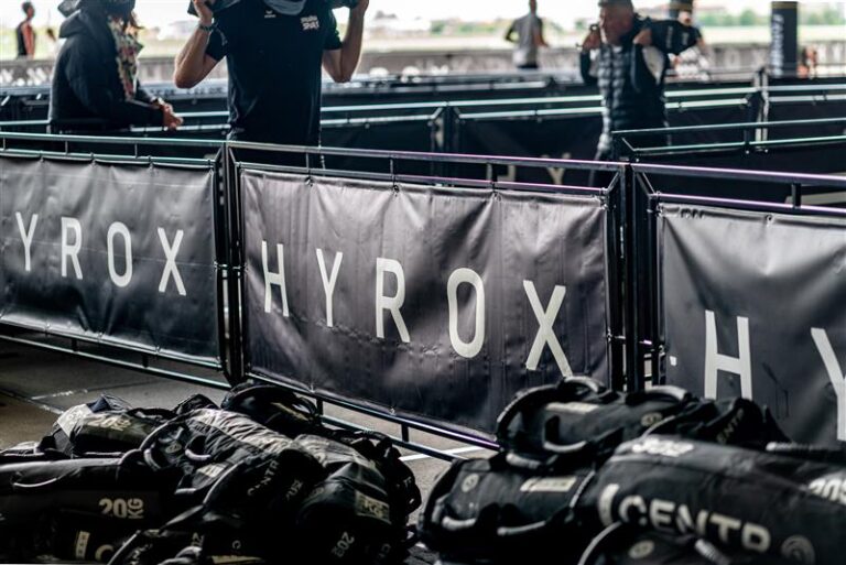 Hyrox คืออะไร? ทำไมถึงเป็นเทรนด์กีฬาที่มาแรงไปทั่วโลก พร้อมคู่มือการแข่งขัน