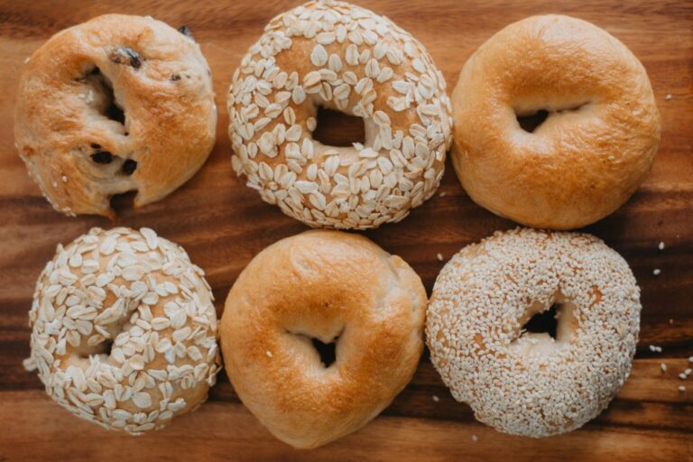 ทำไม “เบเกิล” ถึงฮิต ส่องเมนูอาหารเช้าสุดเฮลท์ตี้ กินอย่างไรให้ช่วยลดน้ำหนัก