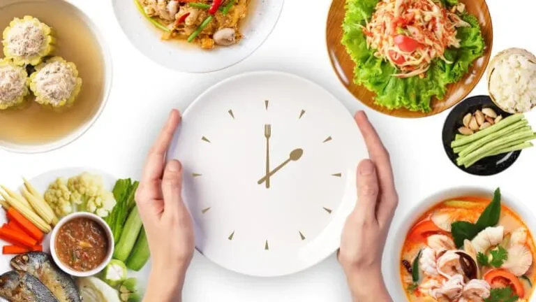 กินข้าวเวลาไหน อ้วนง่ายที่สุด? หลายคนพลาดทุกวันโดยไม่รู้ตัว